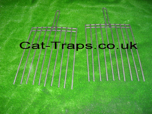 two cat trap comb dividers